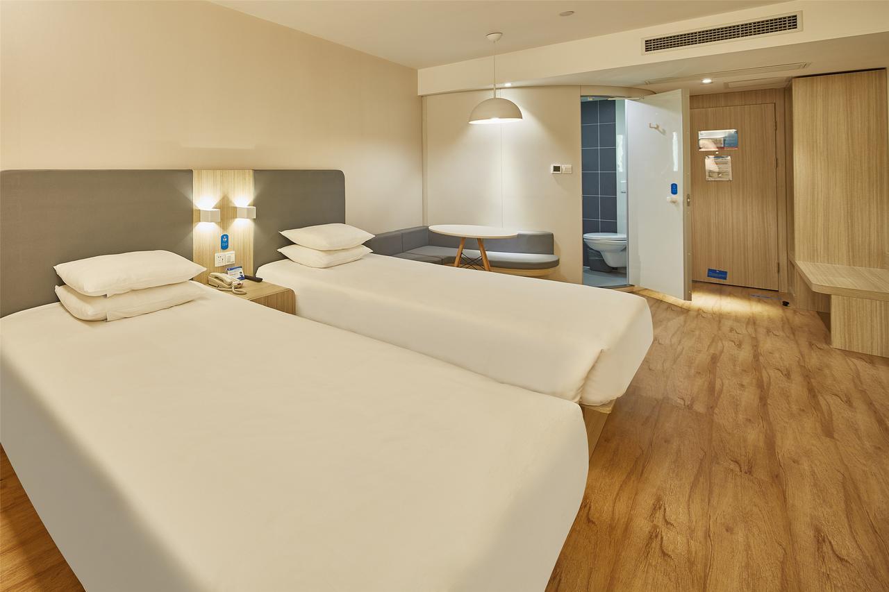 Hanting Express Beijing Zhongguancun Exterior photo